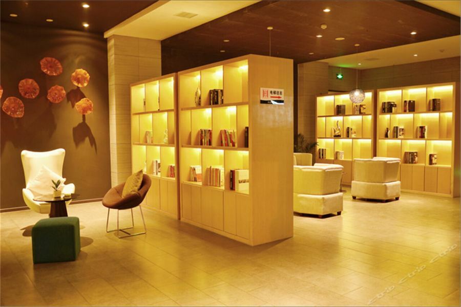 Jinjiang Inn Select Xiangyang Diamond Avenue South Checheng Road Exterior photo